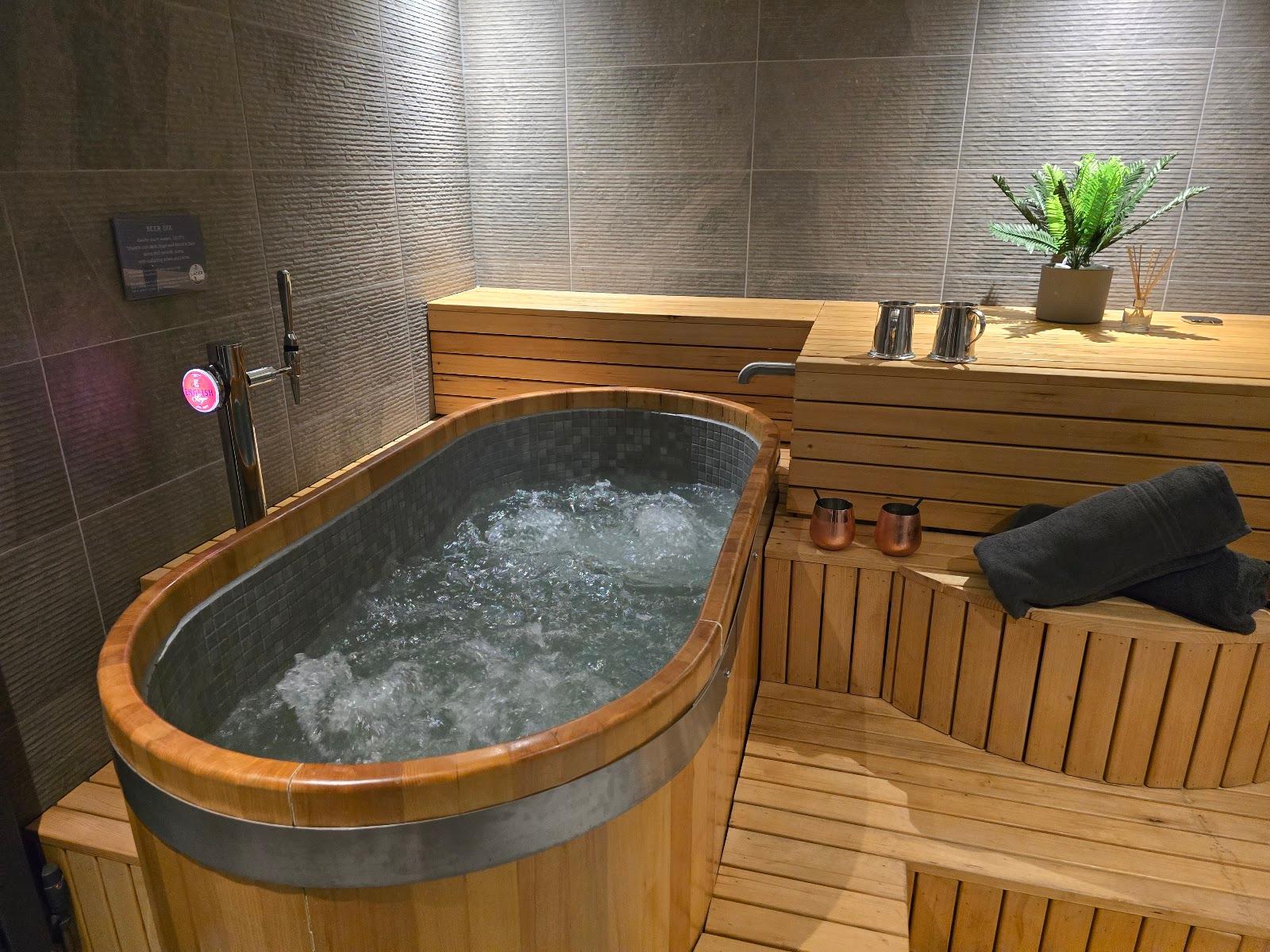 The Norfolk Mead Hotel, Venue and Spa – photo 3
