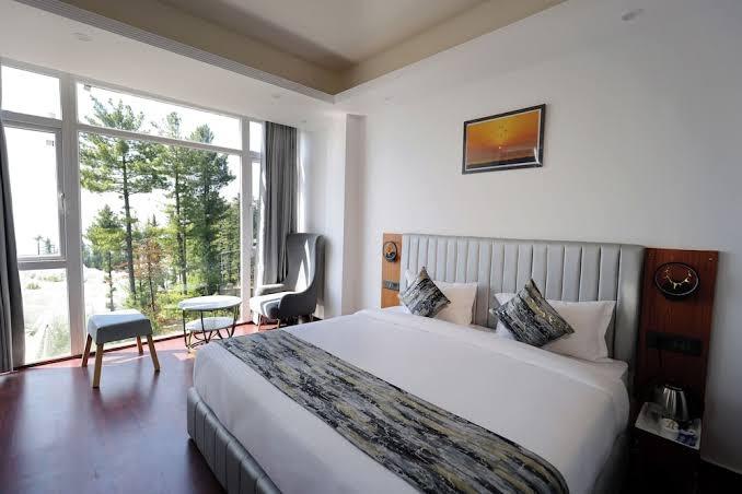 Hotel White – photo 3