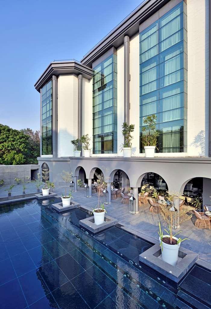 Radisson Blu Hotel, Atria Bengaluru – photo 1