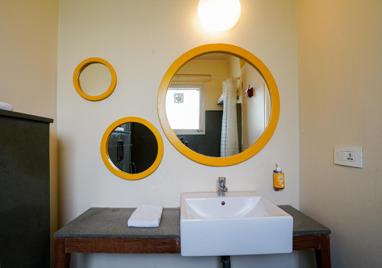 Bloom Boutique | Signature Towers – photo 4