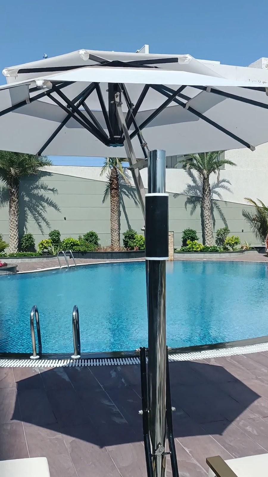 Love Kush Hotel – photo 2