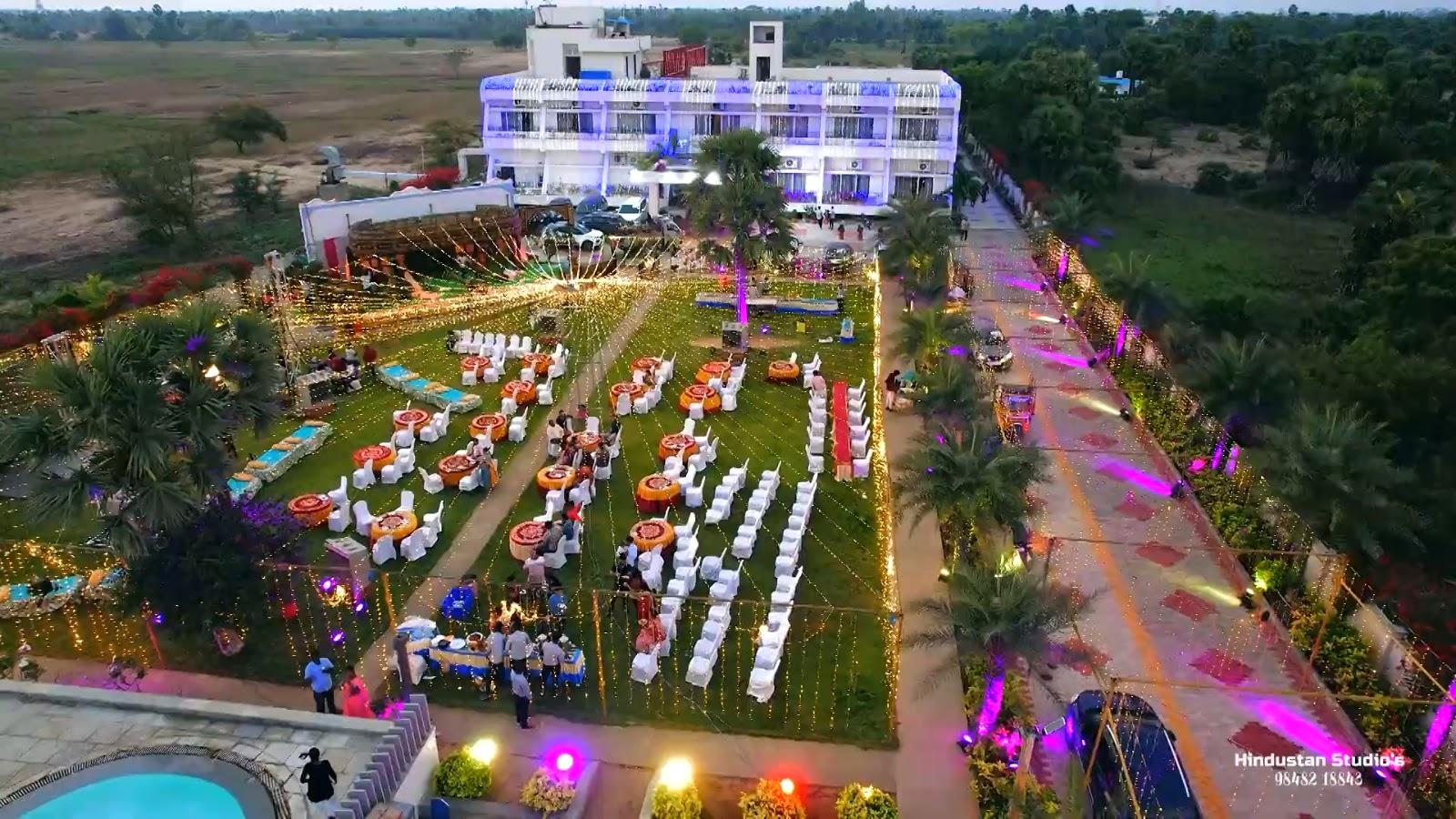 Riviera Beach Resort – photo 1