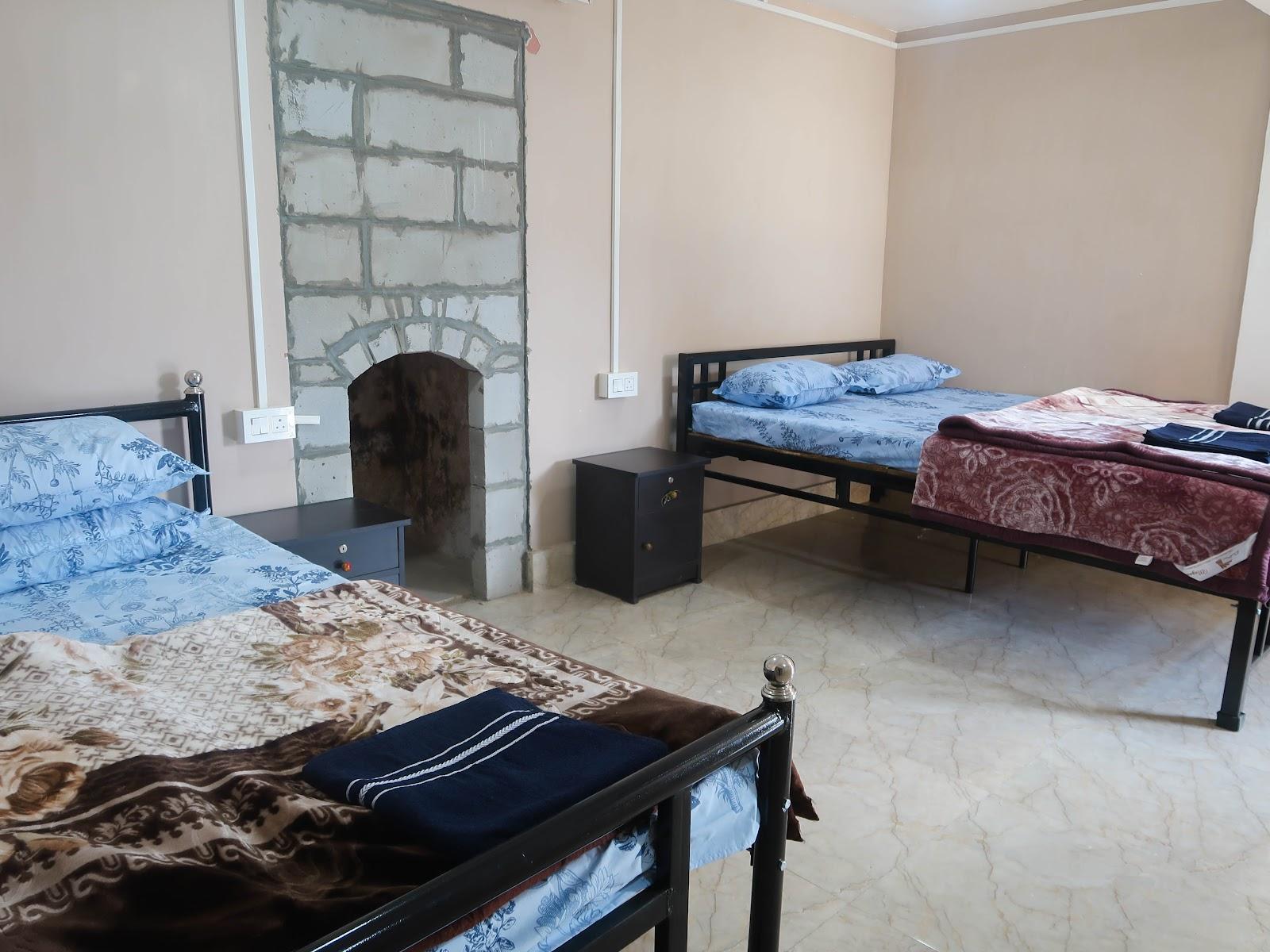 Yellow Moon Homestay – photo 1