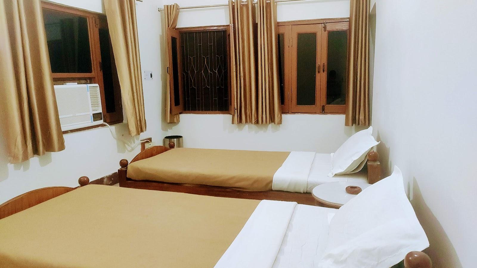 Hotel Ganpati Palace – photo 4
