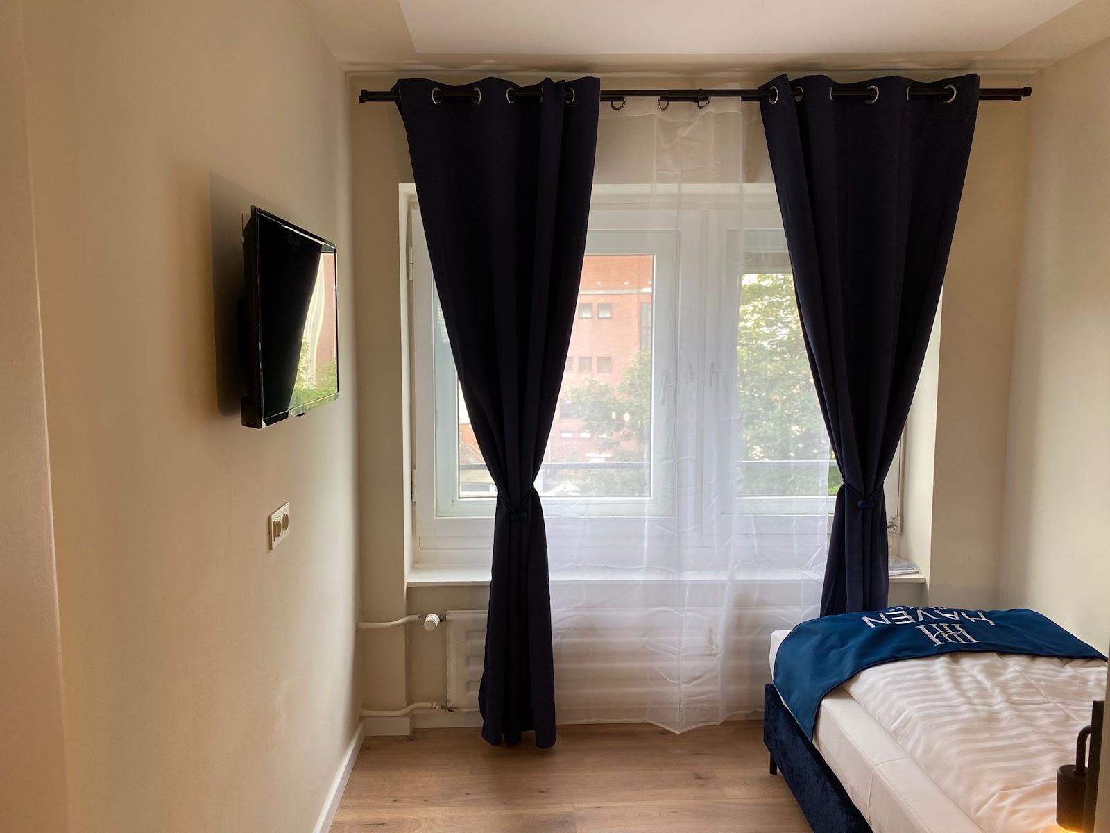 City-Apartment – photo 4