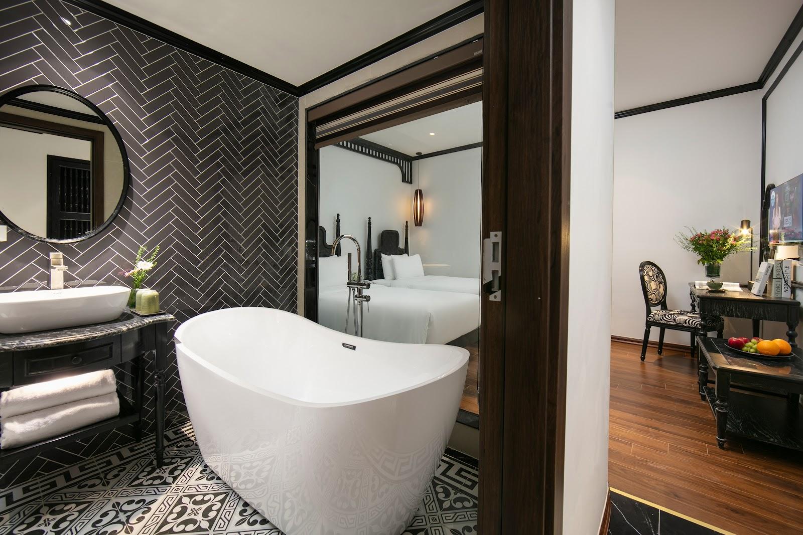 Hanoi Le Chateau Hotel & Spa – photo 4