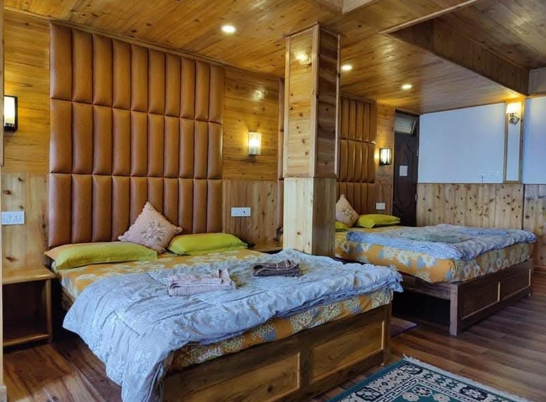Golden Orchid-The Lodge – photo 3
