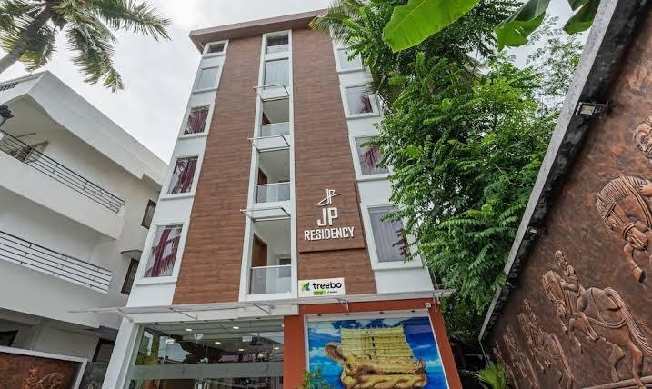Treebo Jp Residency – photo 1