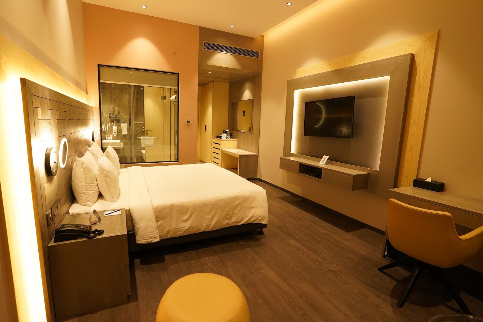 HOTEL DAMSON PLUM – photo 3
