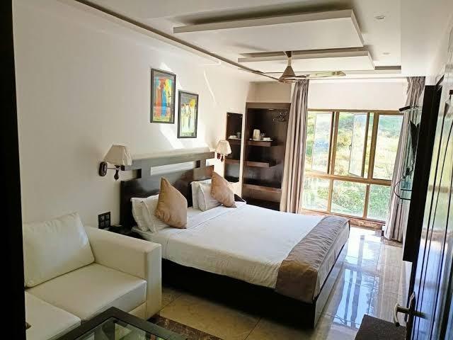 HOTEL SAPPHIRE – photo 4