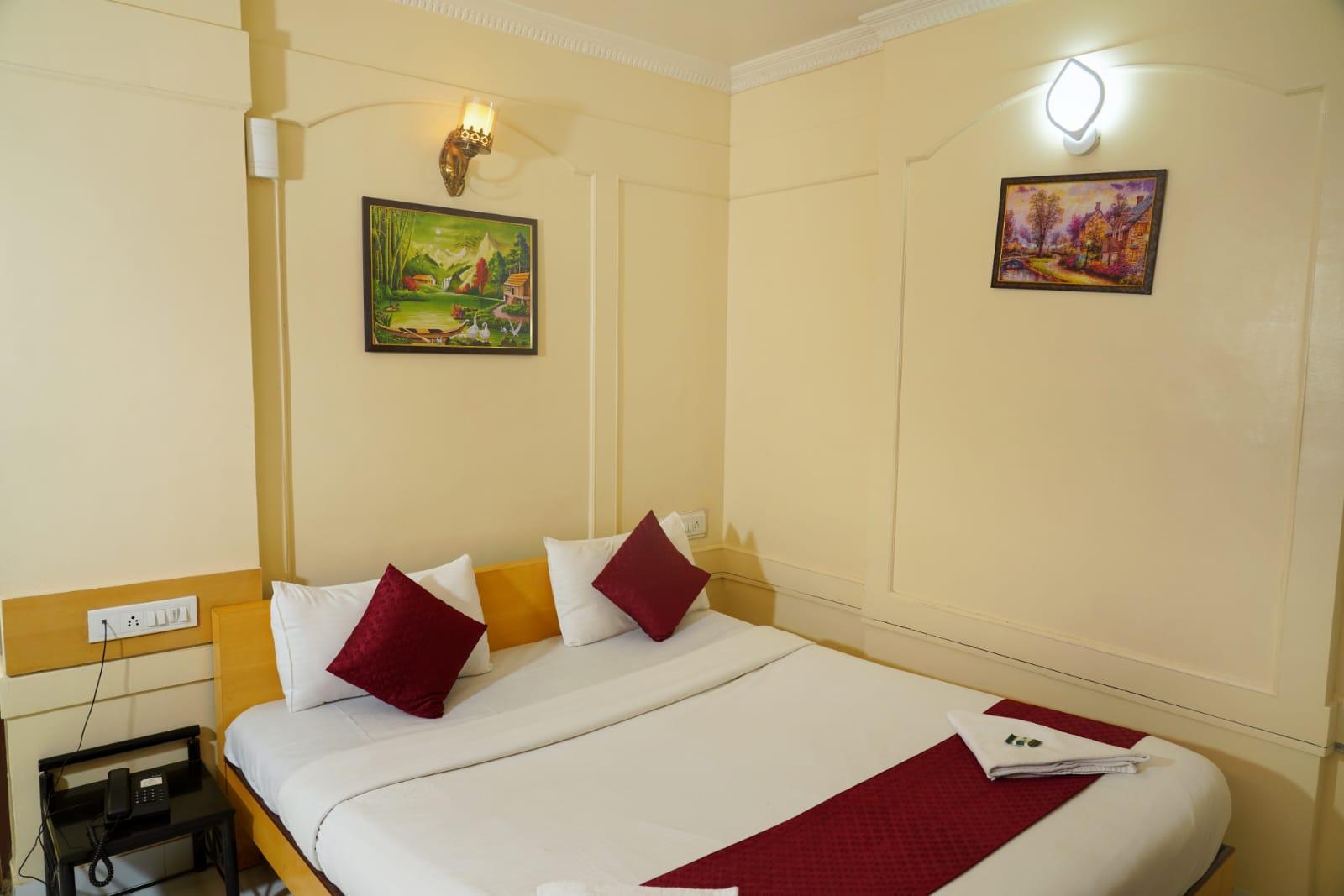 Hotel Suraj Classic – photo 4