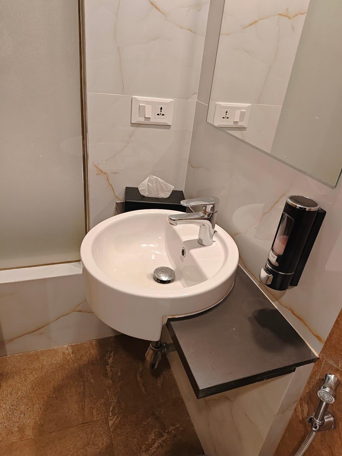Hotel Surya Grand – photo 4