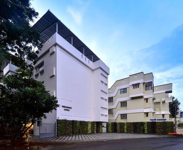 HOTEL PANCHAVATI EXPRESS – photo 1