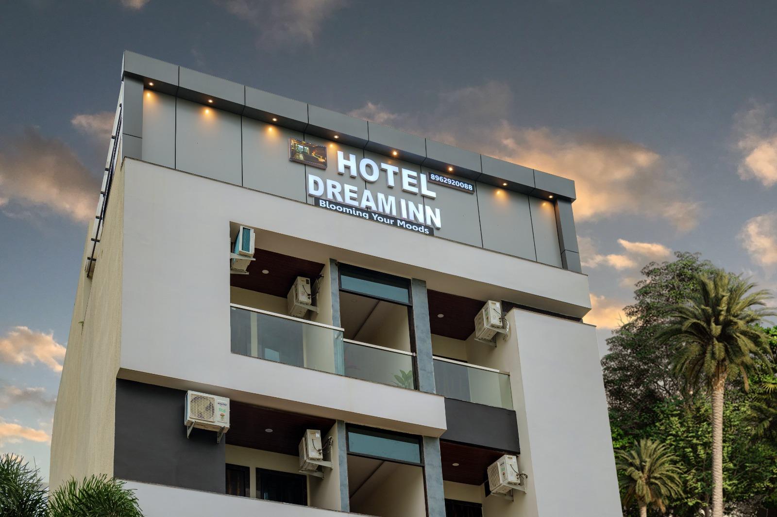 Hotel Dream Inn – photo 1