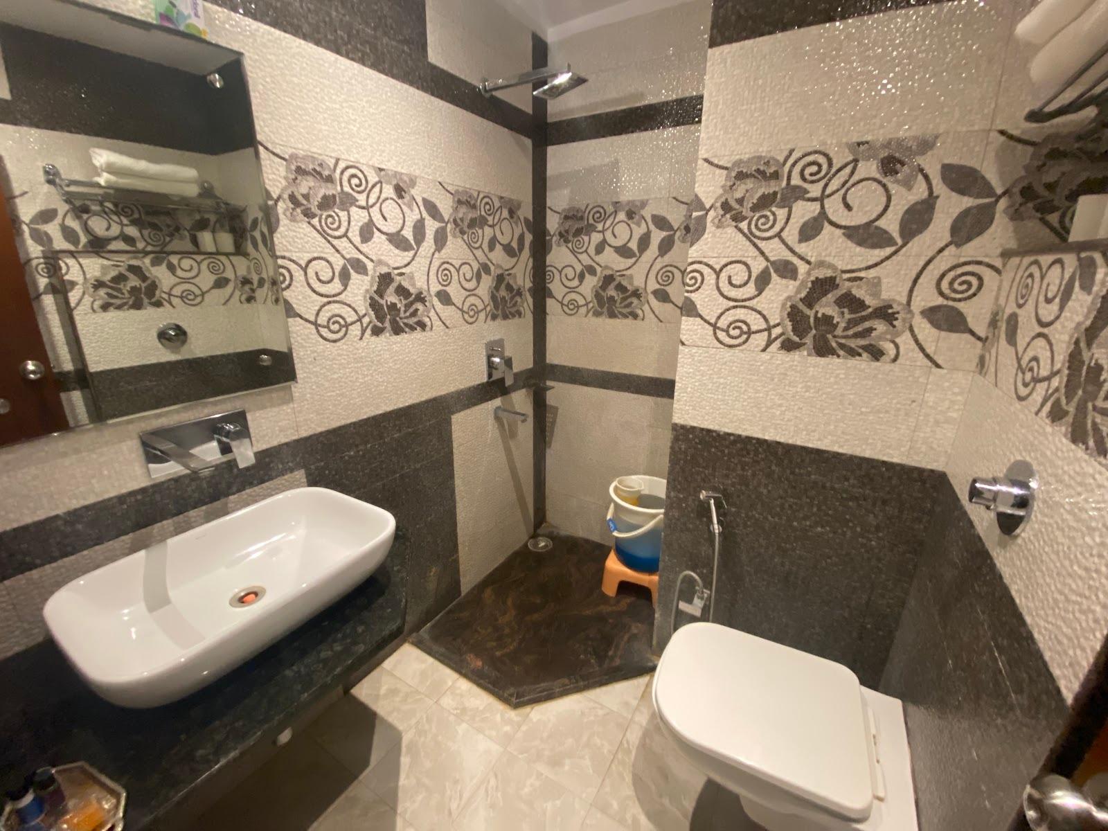 HOTEL VARANASI INN – photo 4
