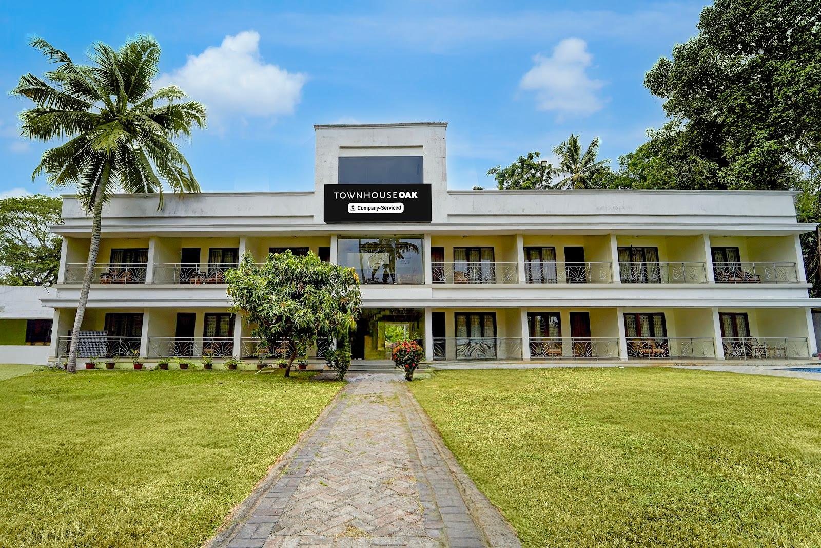 Townhouse Oak Thiruvallam Lakeview Formerly Travancore Island Resort – photo 1