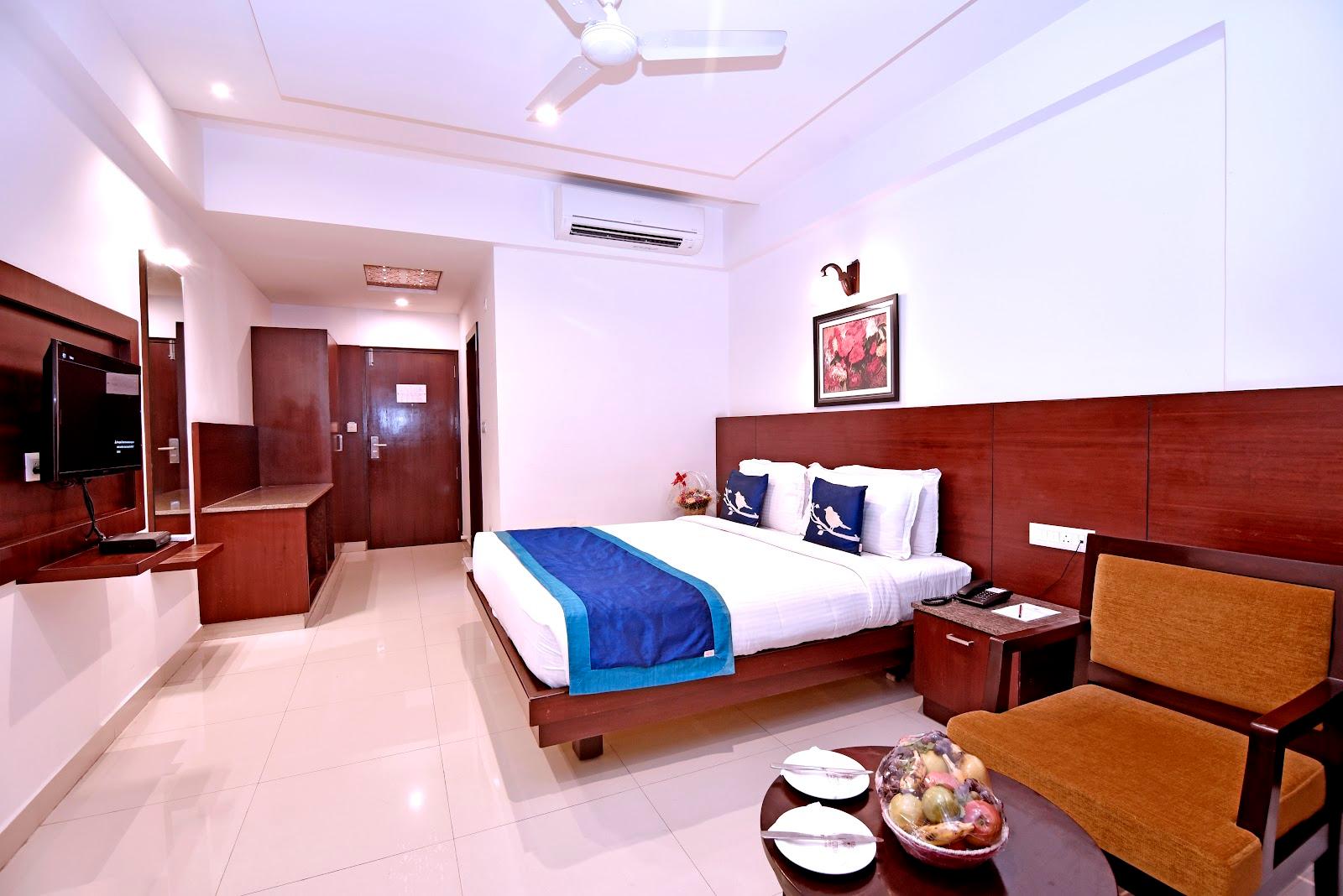 I.V Sanctum Hotel – photo 3