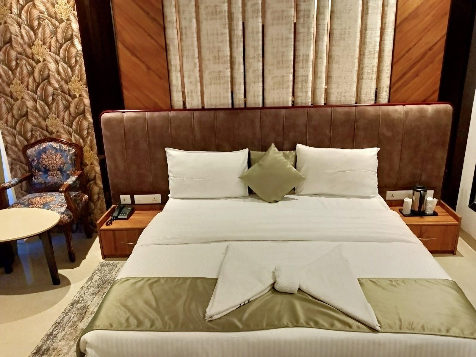 RR HOTEL & RESORT – photo 3