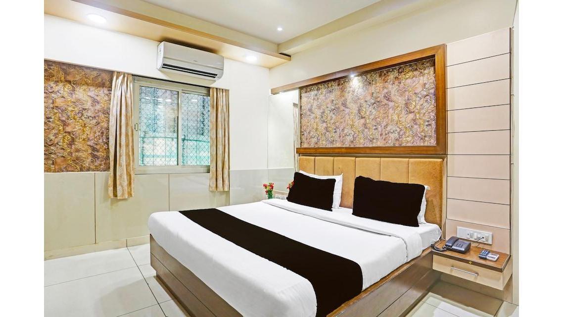 Hotel O Kesarganj formerly Suman Palace – photo 2