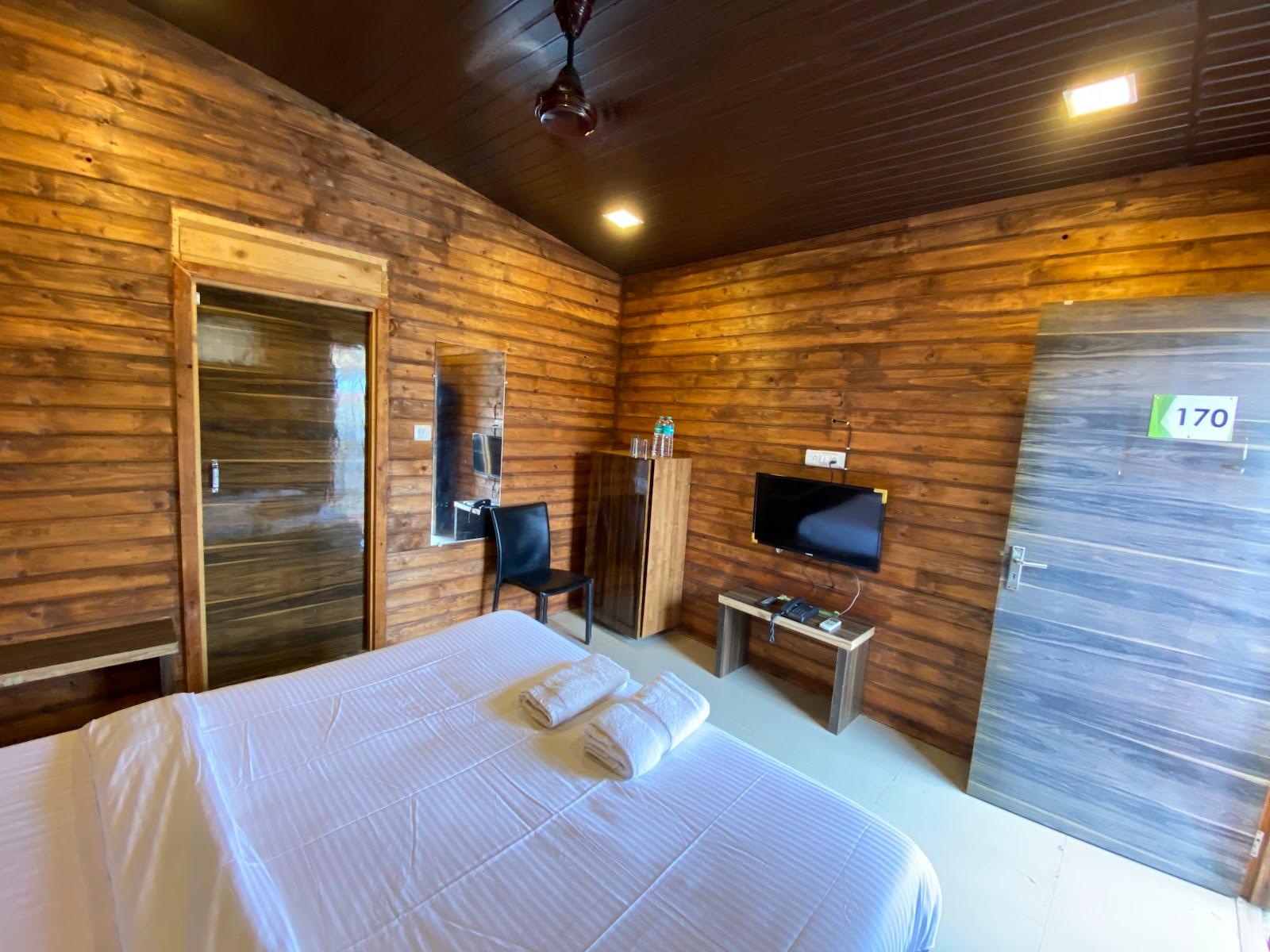 Rainforest Resort – photo 3