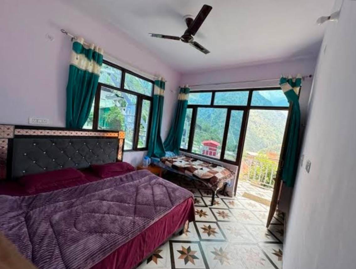 Abhishek hotel – photo 2
