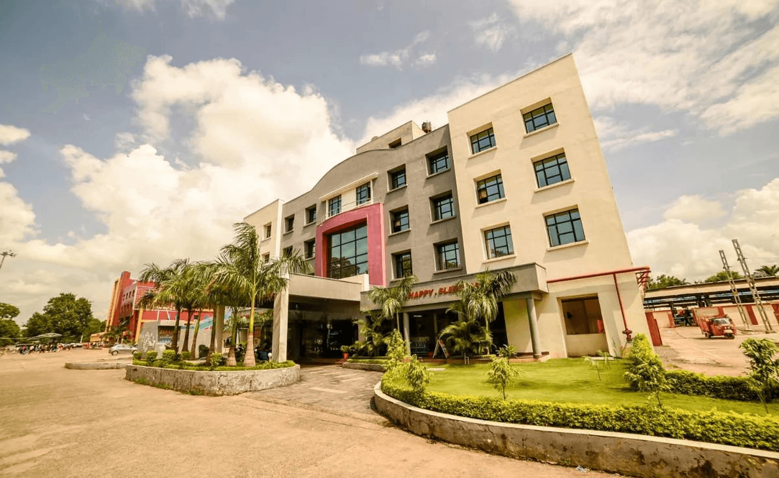 Max Hotels Jabalpur