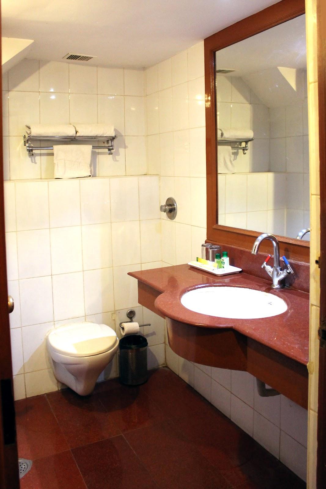 THE CENT HOTEL – photo 4