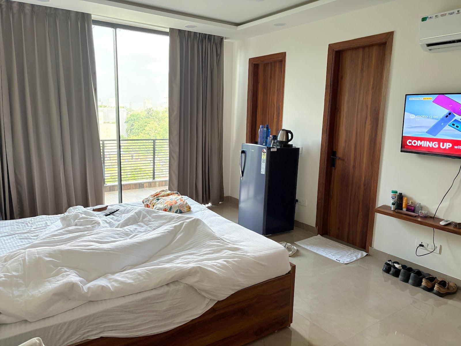 Wandr Golf Course Road – photo 1