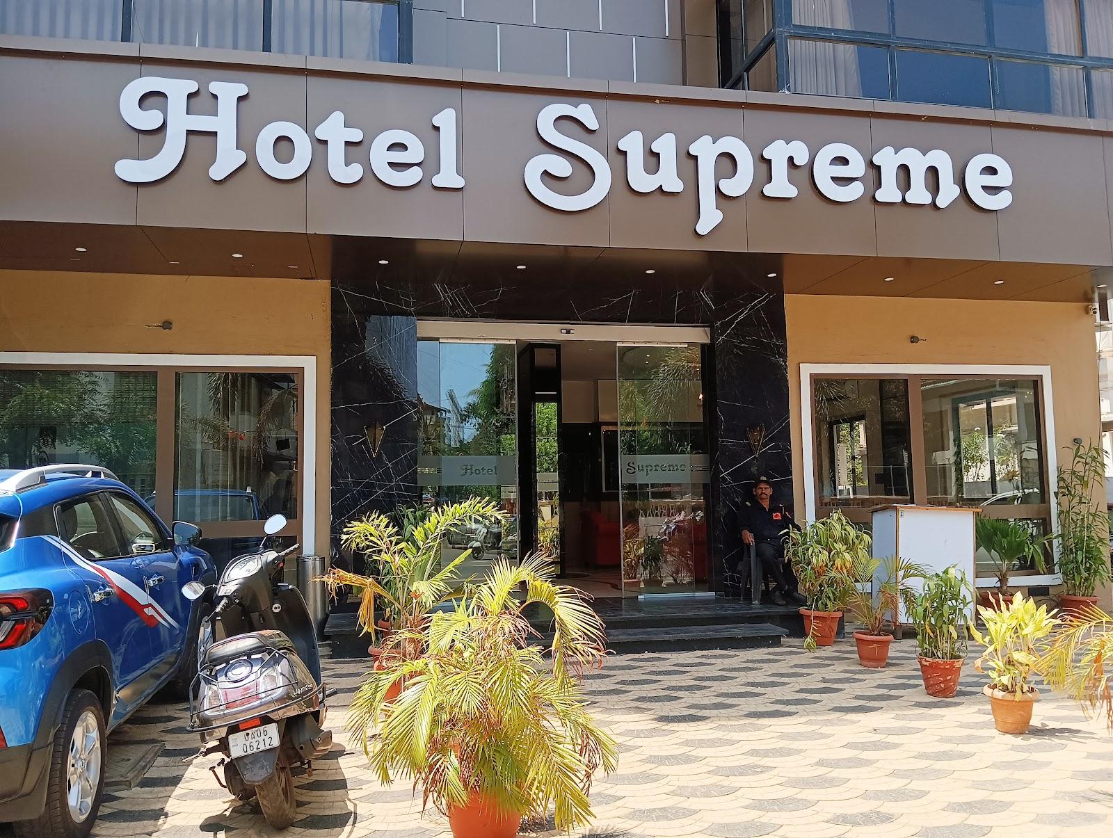 Hotel Supreme