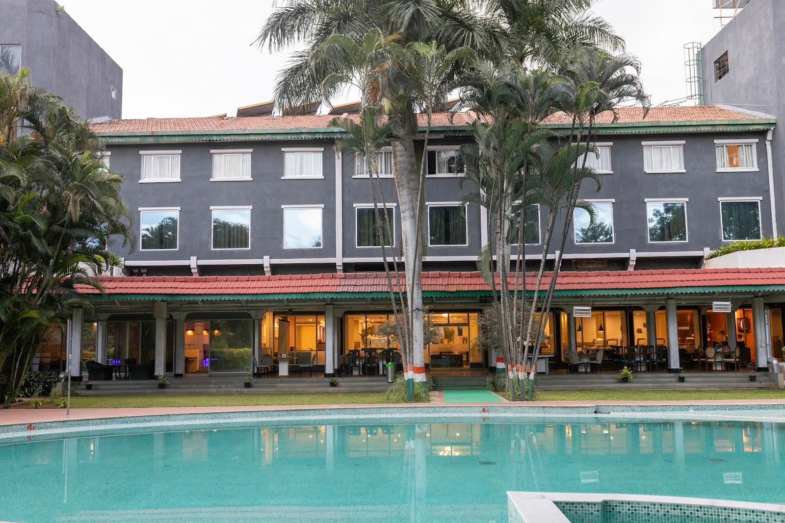 Ramee Guestline Hotel – photo 1