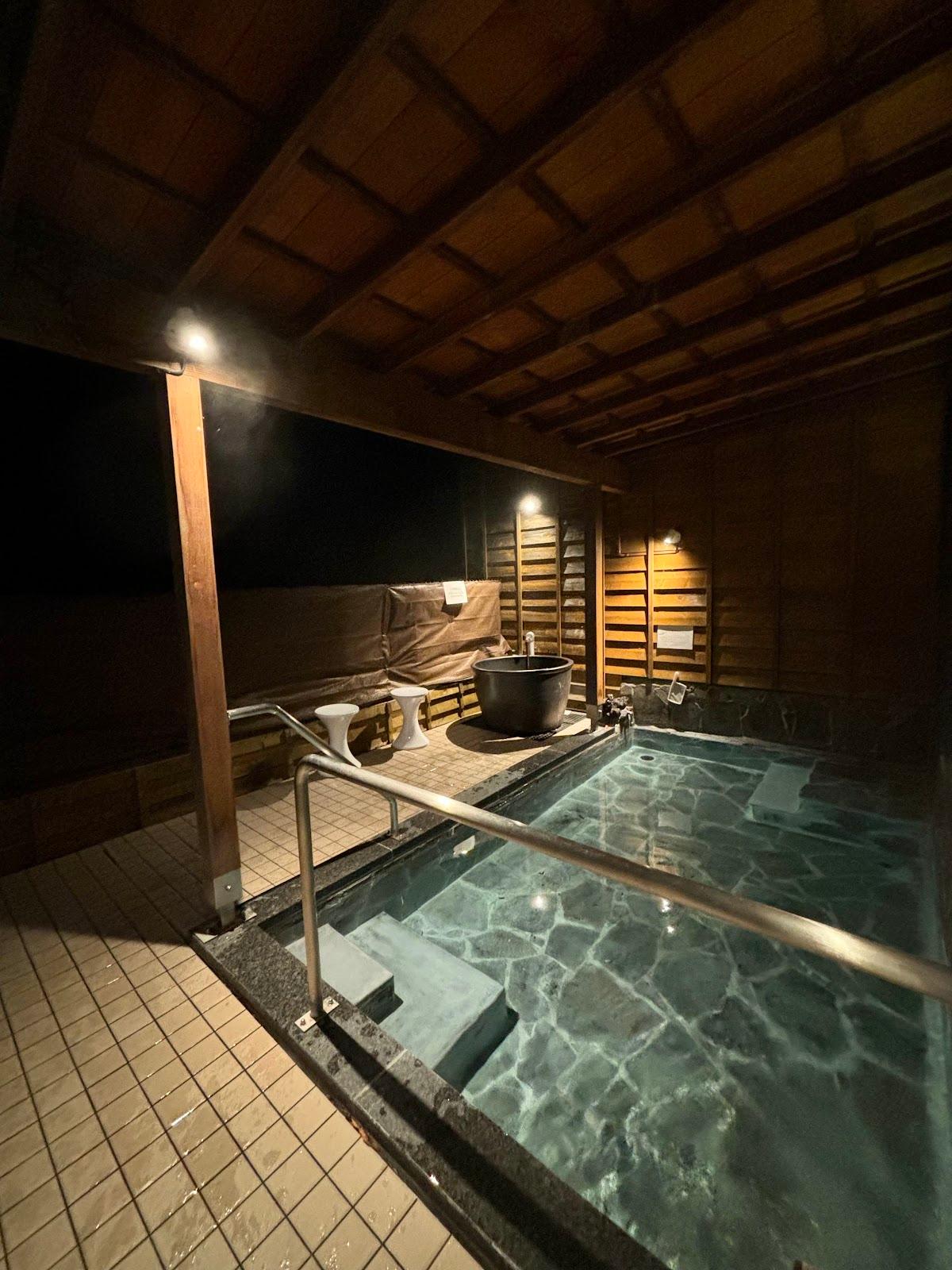 Shoji Lake Hotel – photo 4