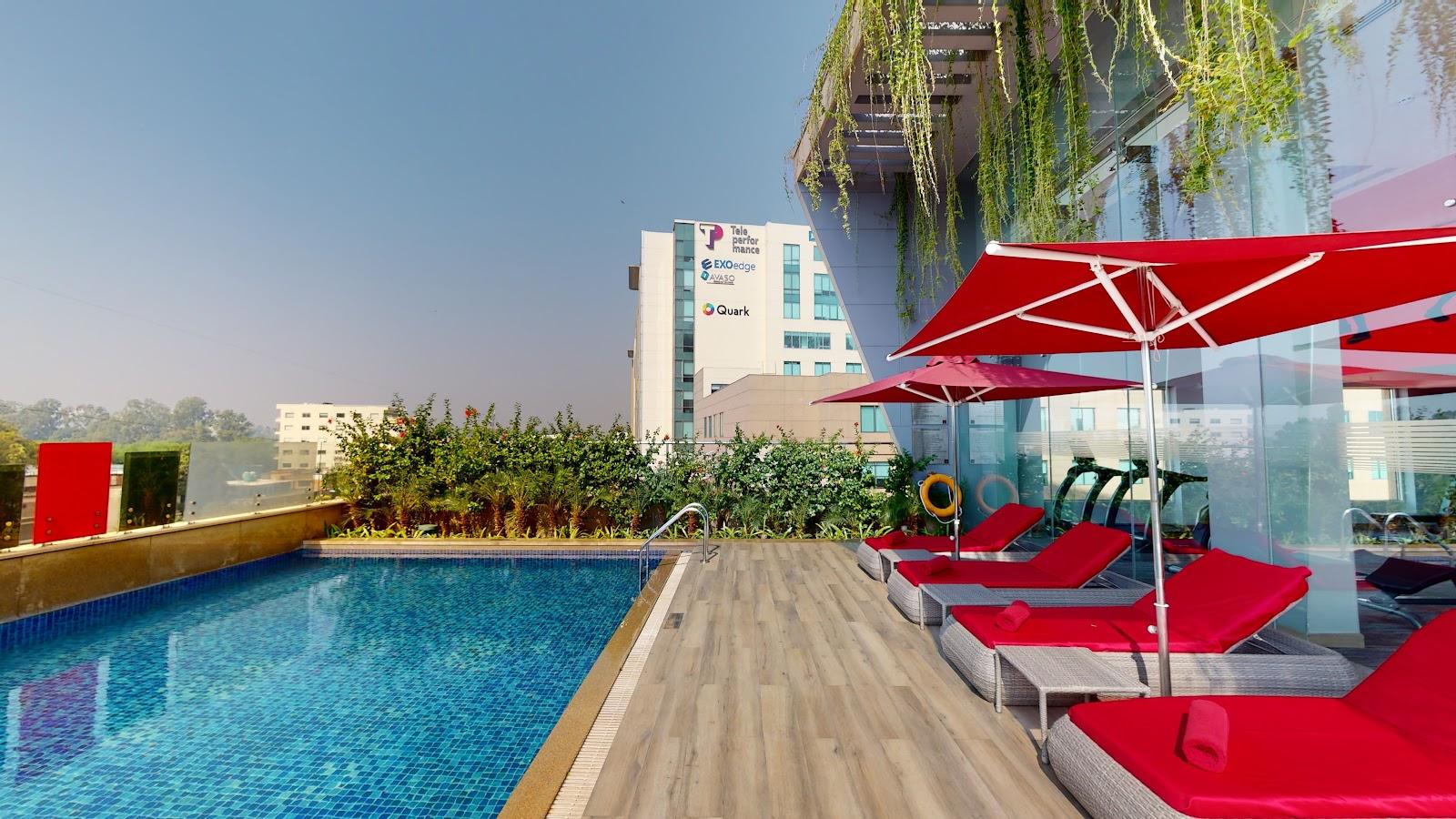 Radisson RED Chandigarh Mohali – photo 4
