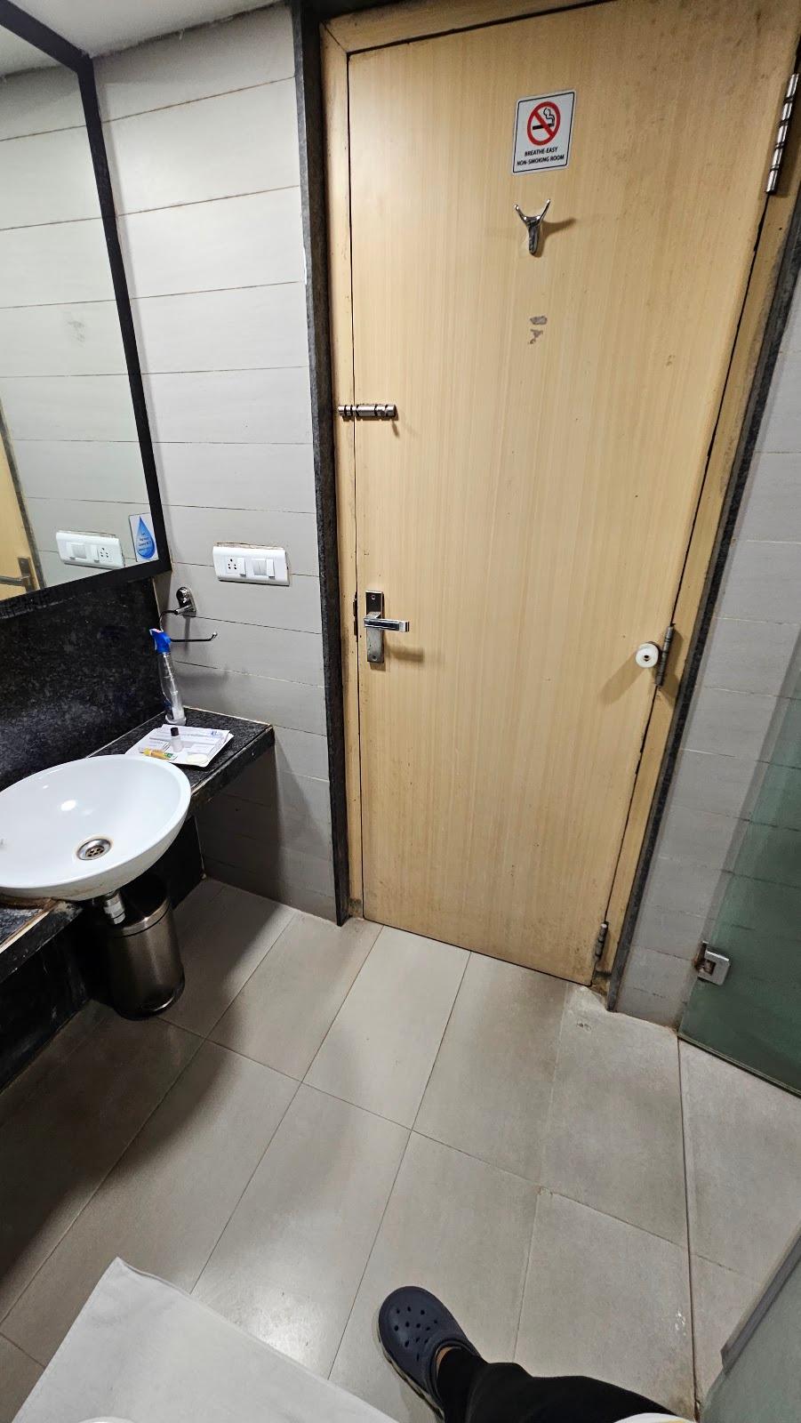Hotel Shelton Rajamahendri – photo 3