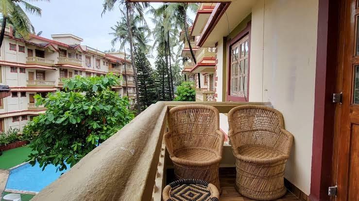 1 BHK- Pool view apartment @ 2min Candolim beach ! – photo 4