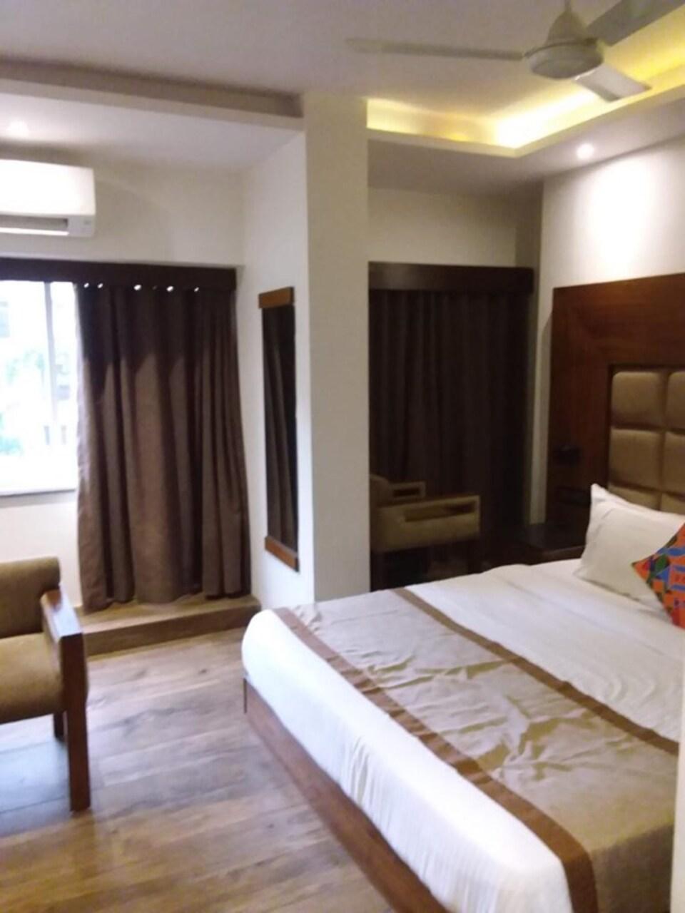 Collection O De Meridian Hotel Near Versova Beach – photo 4