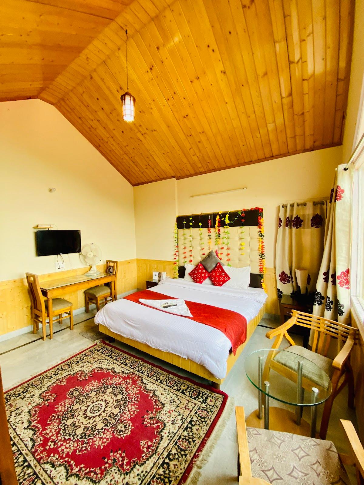 Sai Cottage Shimla | Rohtang Hotel n Cabs – photo 3