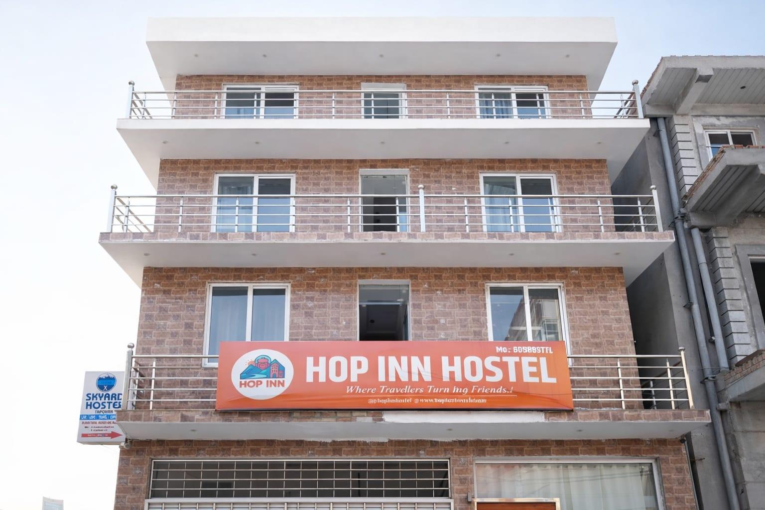 Hop Inn Hostels Tapovan – photo 1