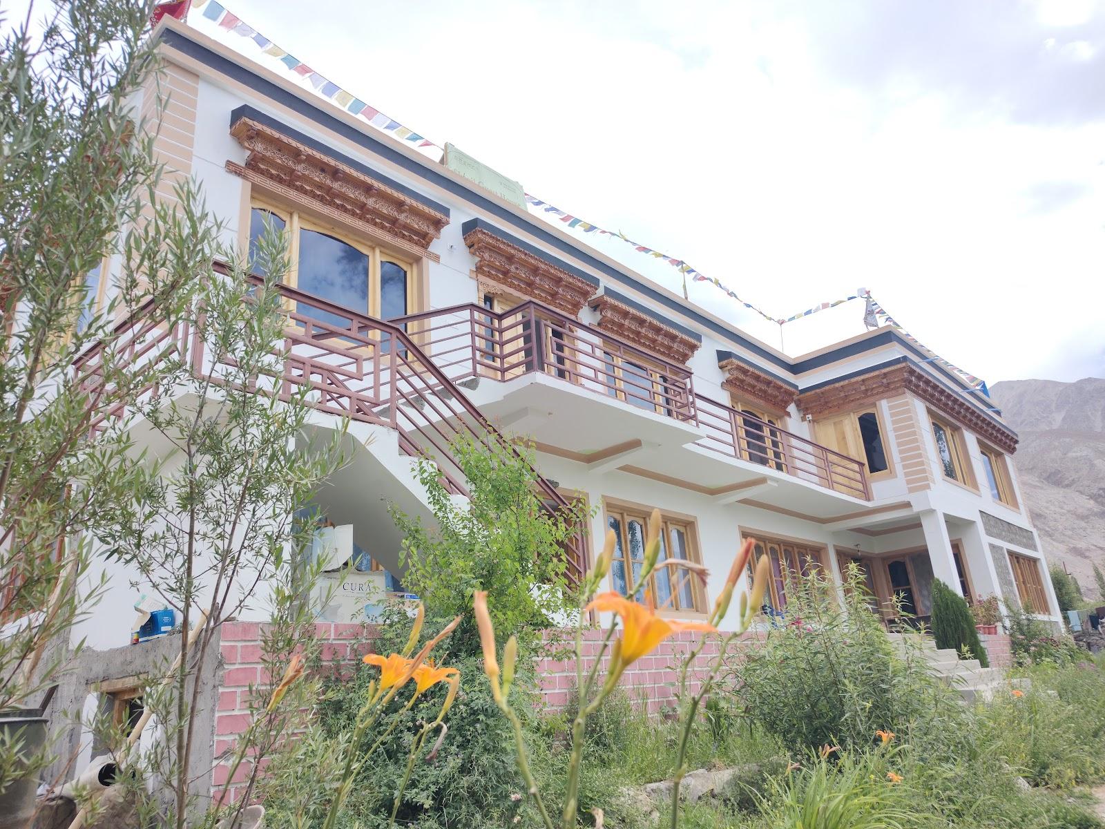 Skayil Guest House