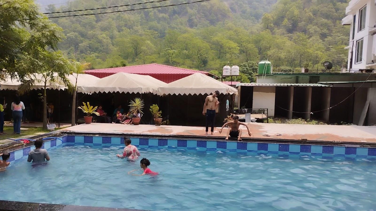 Riverside Camping in Rishikesh – photo 2