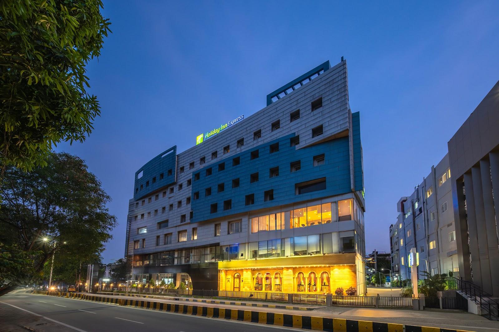 Holiday Inn Express Hyderabad Banjara Hills, an IHG Hotel – photo 1