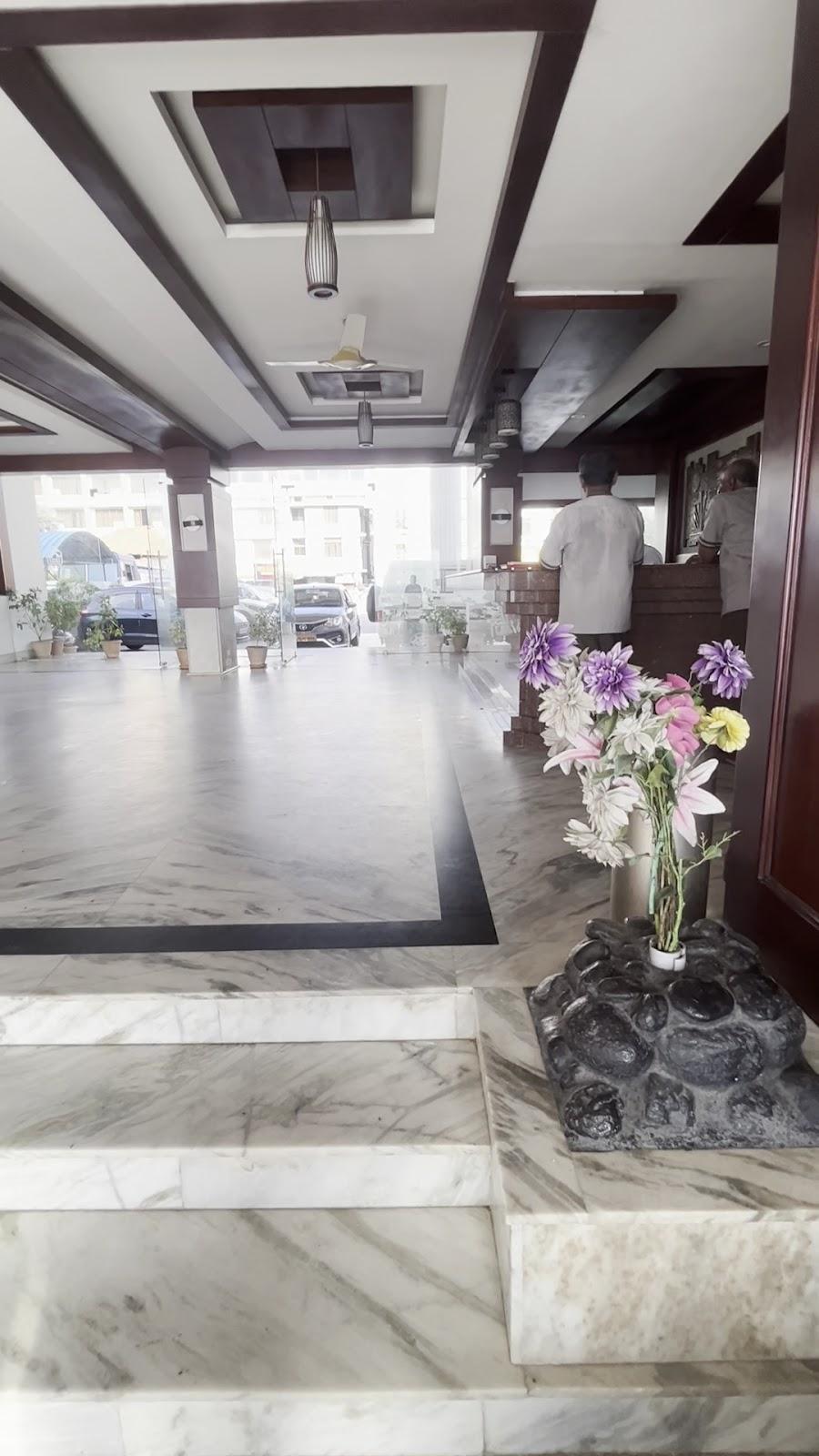 Hotel Maadhini – photo 2