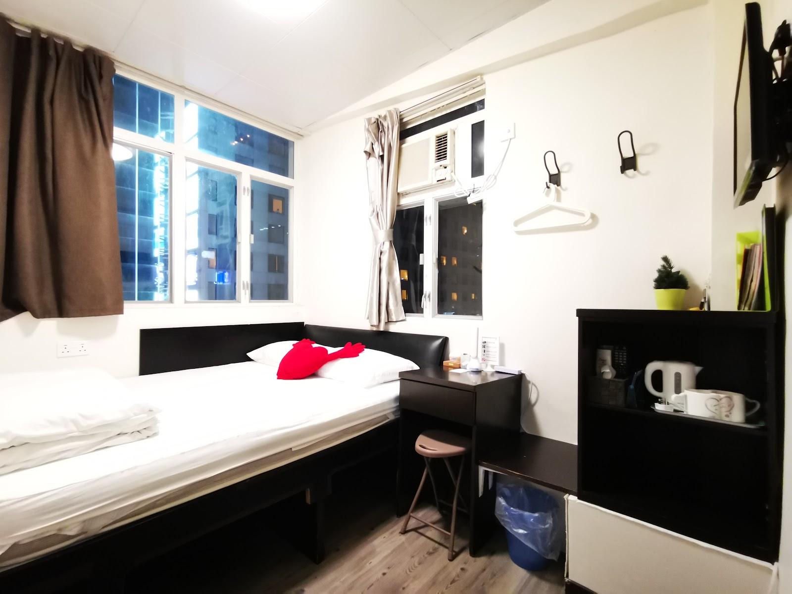 ALOHAS Hostel