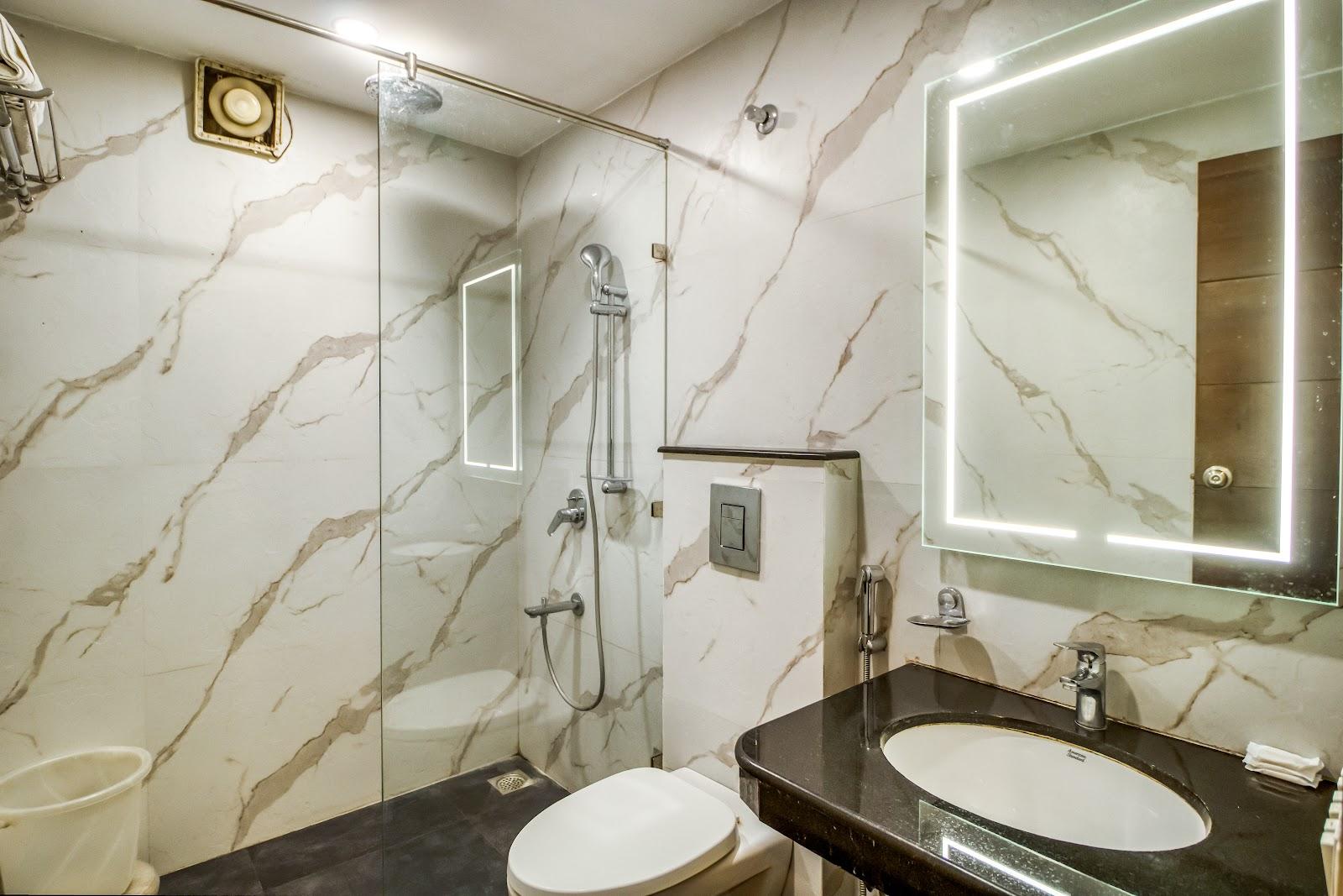 Hotel Deep, Mall Road Mussoorie – photo 4