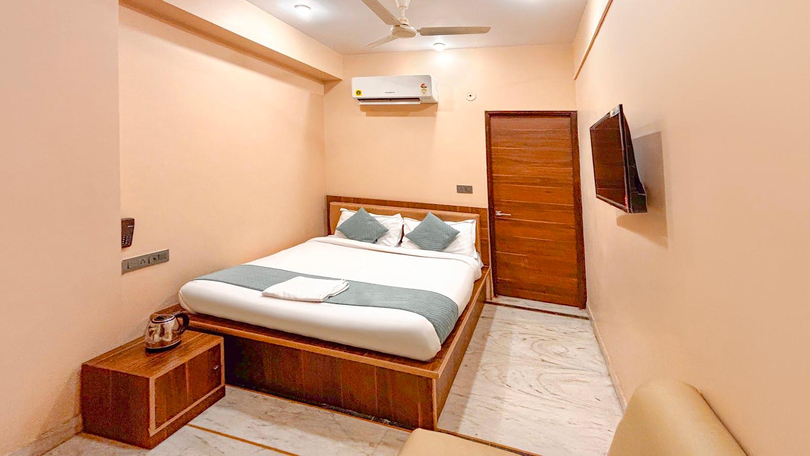 FabHotel Pearl Square – photo 3
