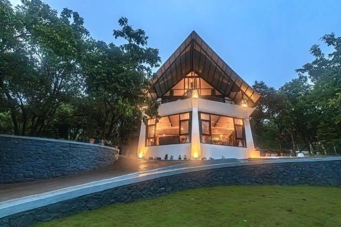 SaffronStays Aranya Vilas Raanwaara Cottage - Three-Bedroom Villa with Shared Pool – photo 1