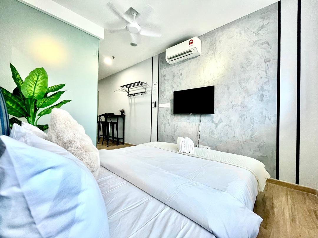 Sky Pool Suites @ Riveria City KL Sentral by Minshuku – photo 4