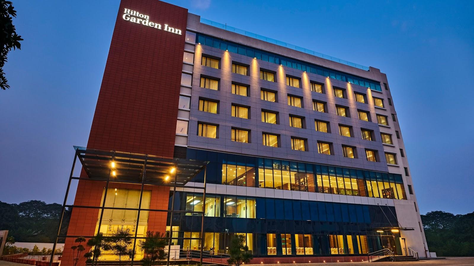 Hilton Garden Inn Lucknow – photo 1