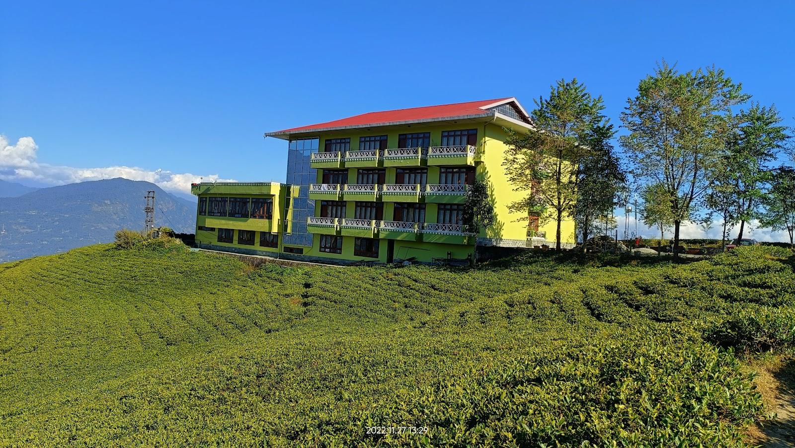 Cherry Resort – photo 1
