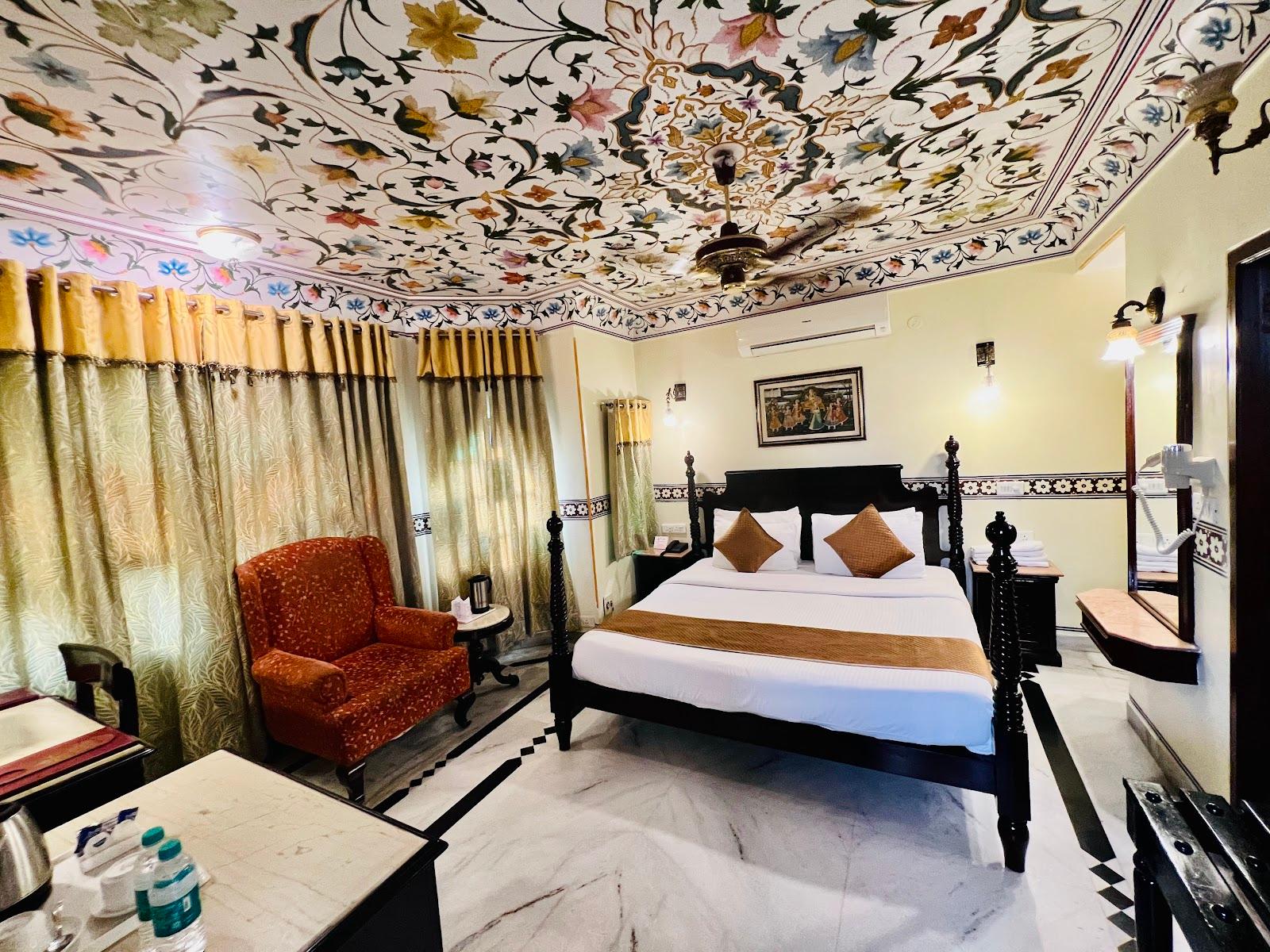 Umaid Bhawan-A Royal Heritage Style Boutique Hotel – photo 3