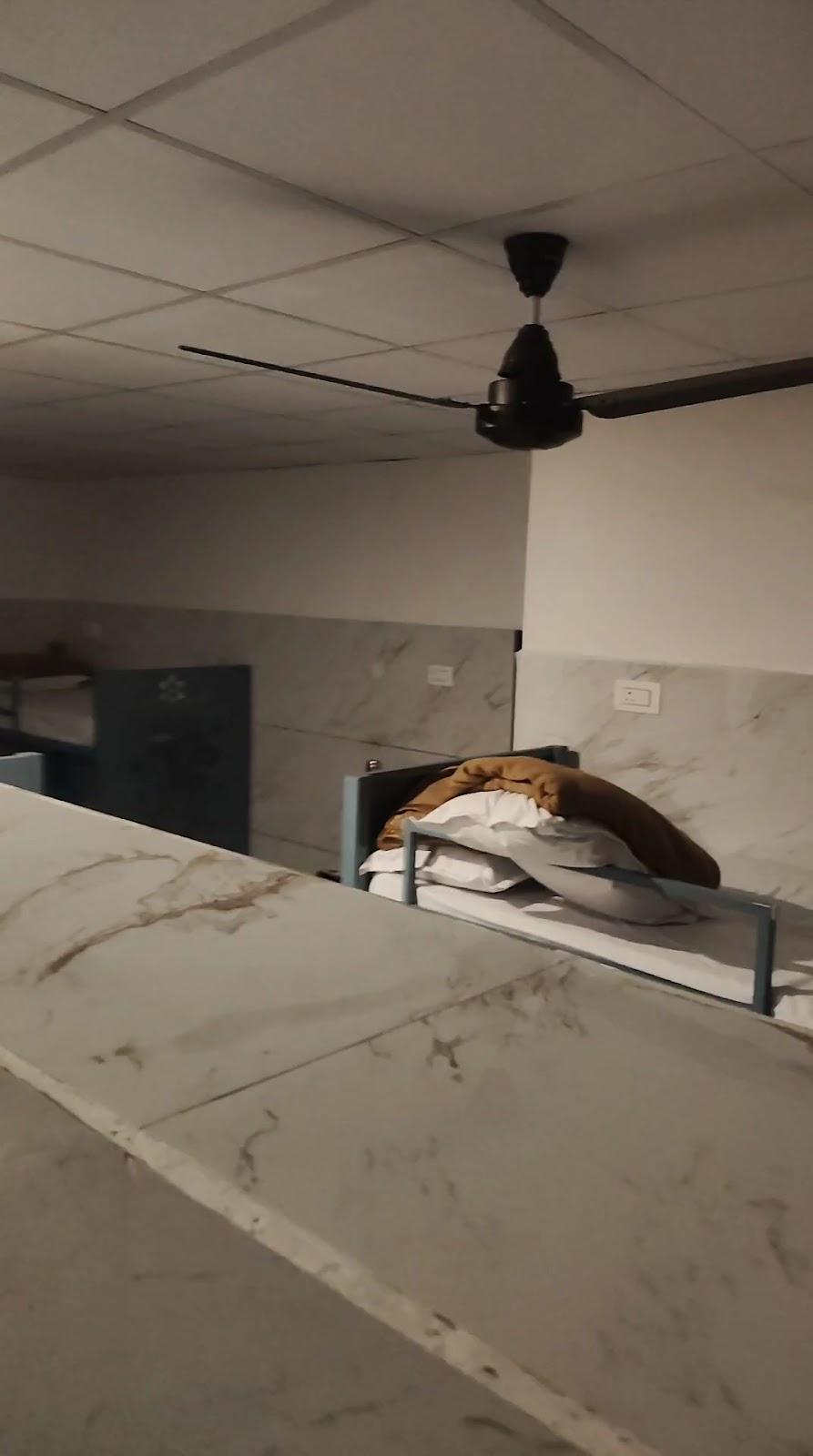 VRS LUXURY AC&NON AC MALE DORMITORY – photo 2